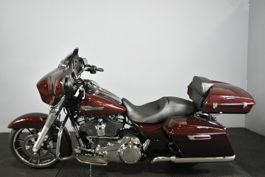 2022 Harley-Davidson Street Glide