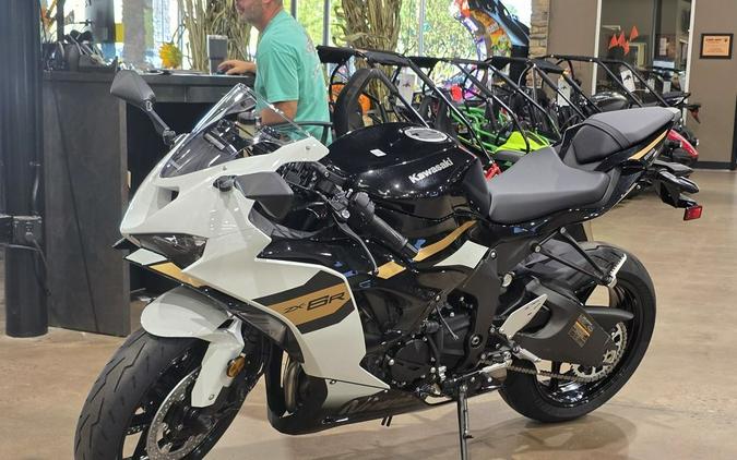 2026 Kawasaki Ninja® ZX™-6R ABS