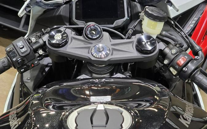 2026 Kawasaki Ninja® ZX™-6R ABS