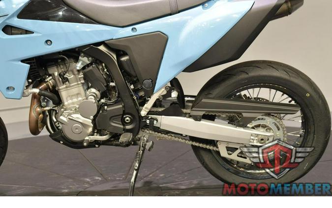 2025 Suzuki DR-Z4SM