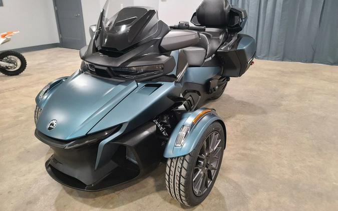 2026 Can-Am Spyder RT Limited Dark