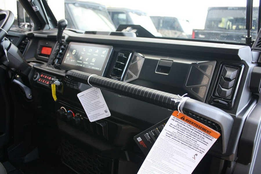 2026 Can-Am Defender MAX Limited HD11