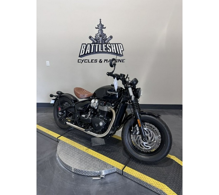 2022 Triumph Bonneville Bobber Jet Black Base