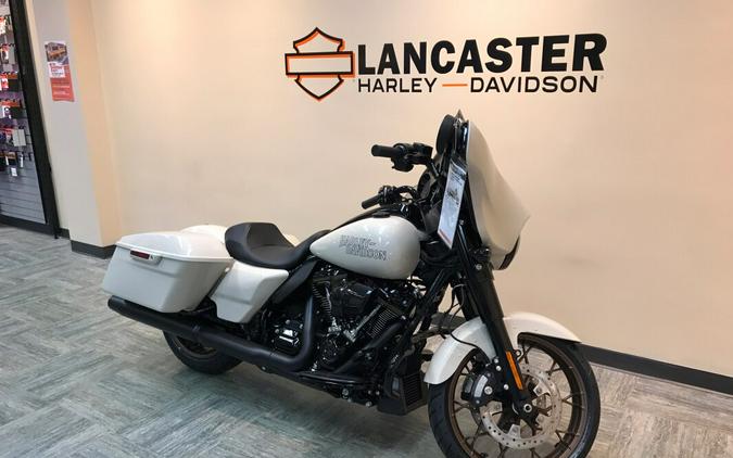 2023 Harley-Davidson Street Glide ST White Sand Pearl - Black Finish FLHXST