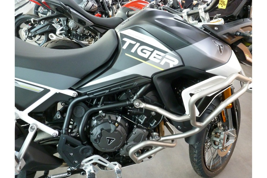 2024 Triumph Tiger 900 Rally Aragón Edition