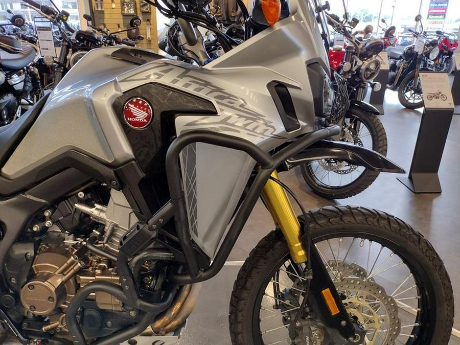 2016 Honda® Africa Twin CRF1000L DCT