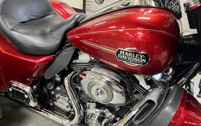 2013 Harley-Davidson FLHTCUTG - Tri Glide Ultra Classic