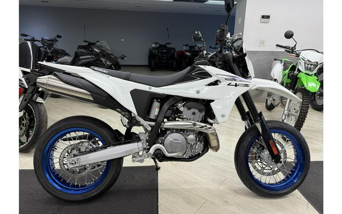 2025 DR-Z 4SM - Suzuki