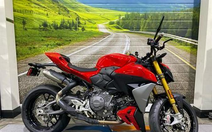 2026 Ducati Streetfighter V2 S