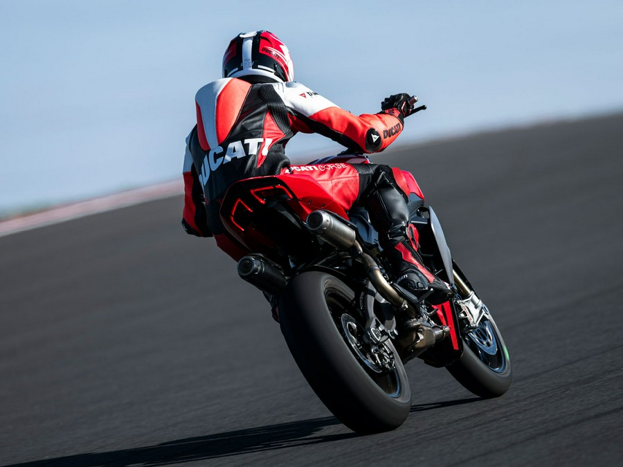 2026 Ducati Streetfighter V2 S