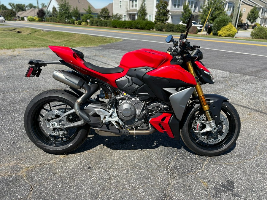 2026 Ducati Streetfighter V2 S