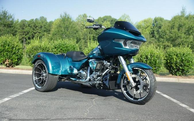2026 Harley-Davidson® FLTRT - Road Glide® 3