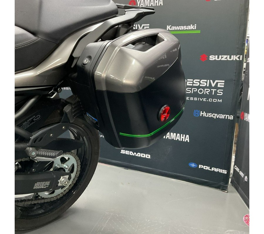 2022 Kawasaki Versys® 1000 SE LT+