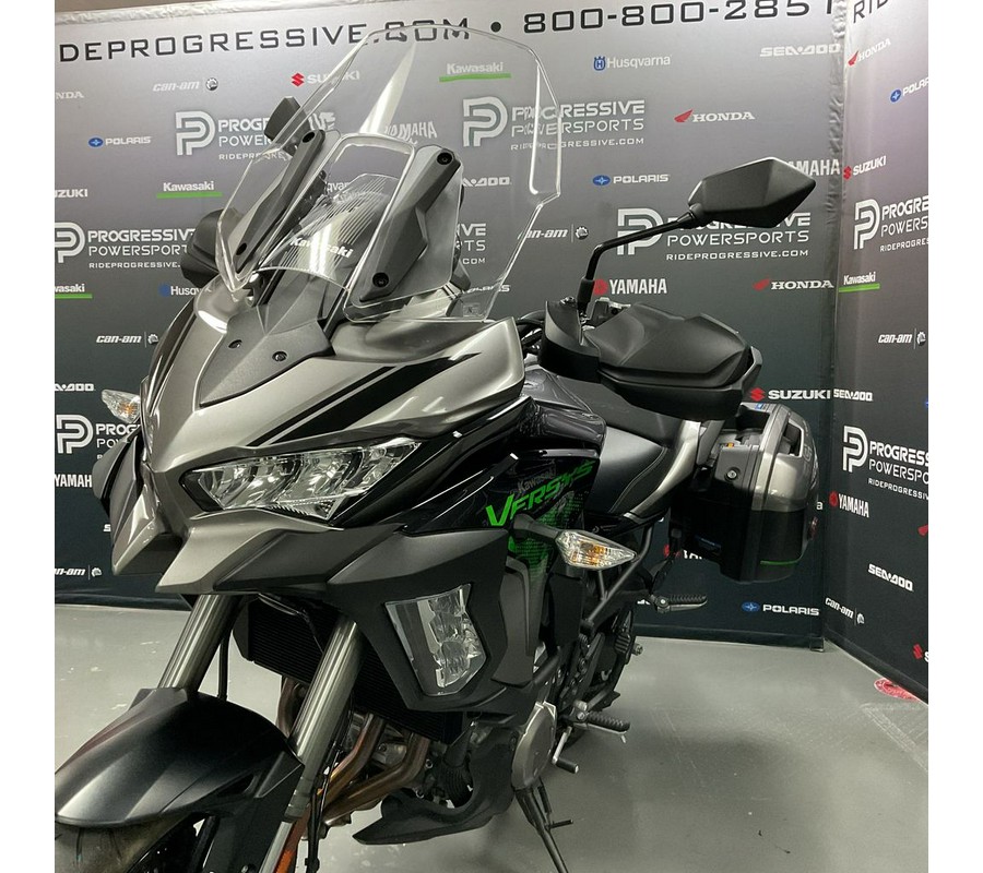 2022 Kawasaki Versys® 1000 SE LT+