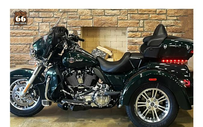 2024 Harley-Davidson Tri Glide Ultra Alpine Green / Vivid Black