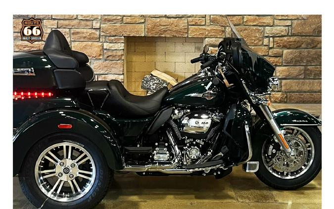 2024 Harley-Davidson Tri Glide Ultra Alpine Green / Vivid Black