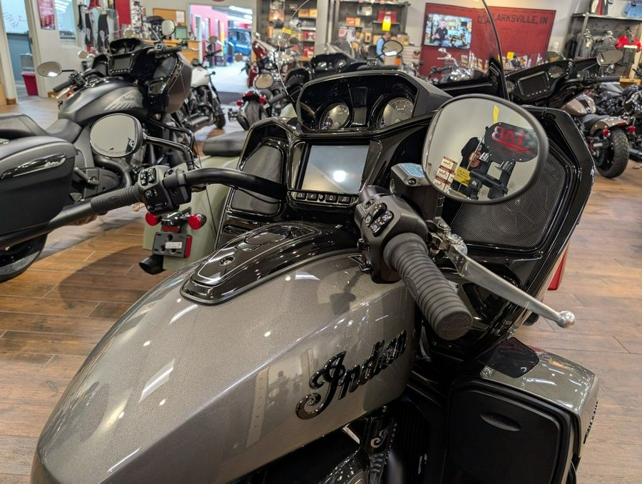 2025 Indian Motorcycle® Pursuit® Dark Horse® 112 w/PowerBand Audio Heavy Metal