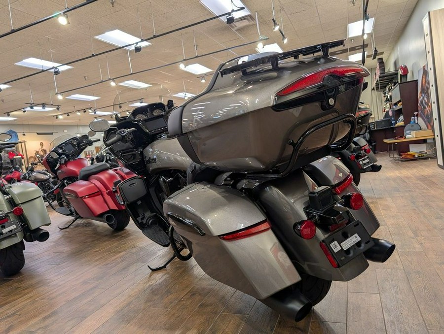 2025 Indian Motorcycle® Pursuit® Dark Horse® 112 w/PowerBand Audio Heavy Metal