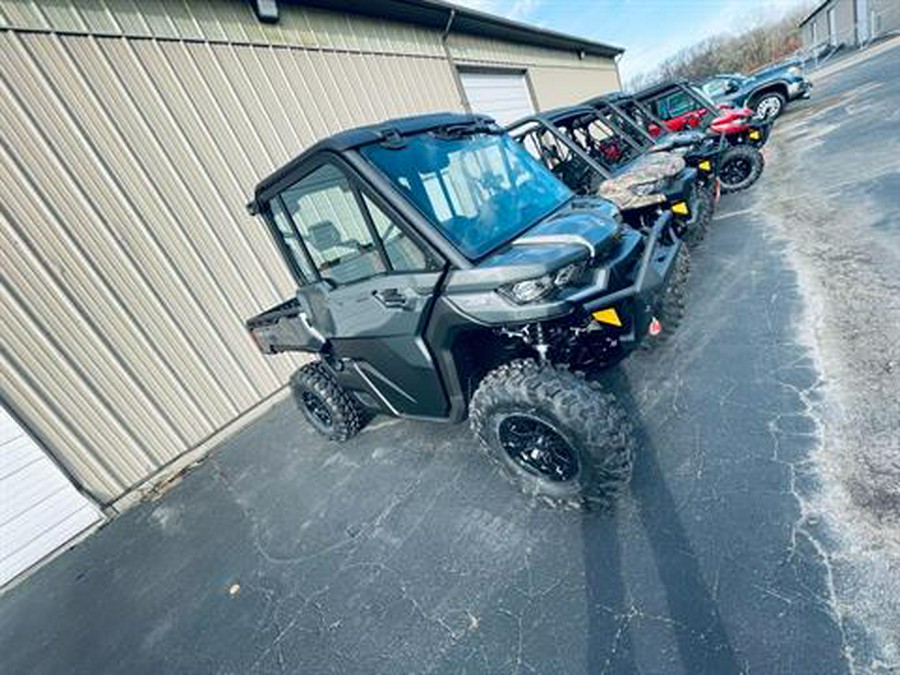 2024 Can-Am Defender Limited HD10