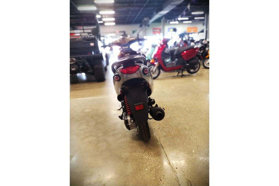 2023 Genuine Scooter Buddy 50