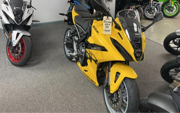 2024 Suzuki GSX-S 8R