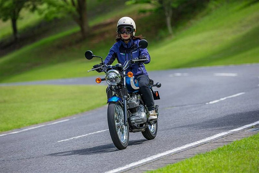 2025 Kawasaki W 230 ABS