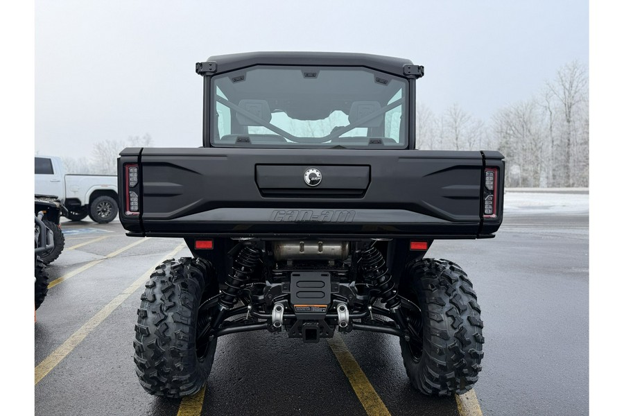 2026 Can-Am DEFENDER XT CAB HD11