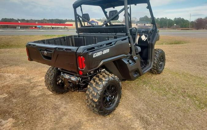 2024 Can-Am® Defender DPS HD9 Timeless Black