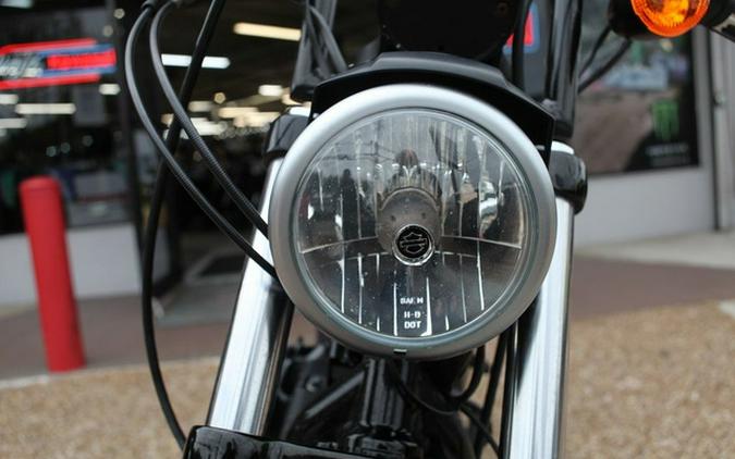 2015 Harley-Davidson XL883N - Sportster Iron 883