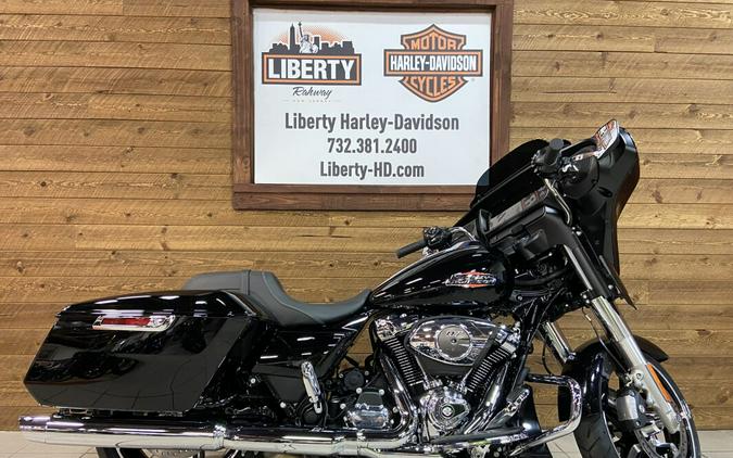 2026 Harley-Davidson® Street Glide® Vivid Black Chrome Trim FLHX