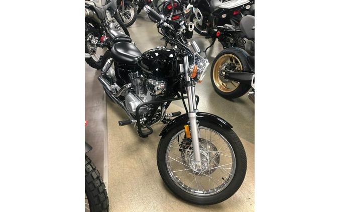 2023 Yamaha V Star 250