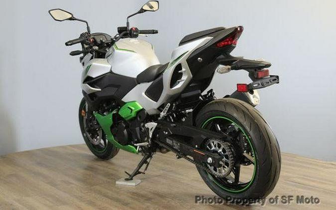 2024 Kawasaki Z7 Hybrid ABS