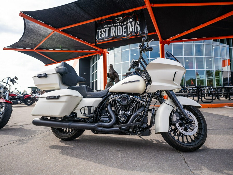 2019 Road King Special FLHRXS