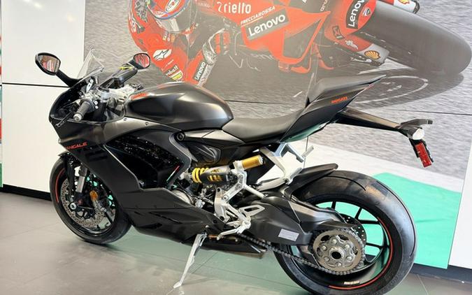 2024 Ducati Panigale V2 Black On Black