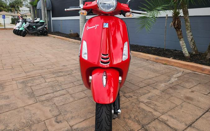 2023 Vespa Primavera 50 Red