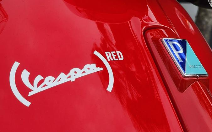 2023 Vespa Primavera 50 Red