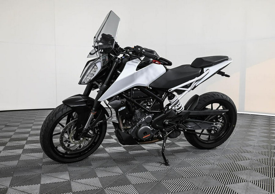 2022 KTM 390 Duke