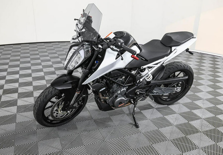 2022 KTM 390 Duke