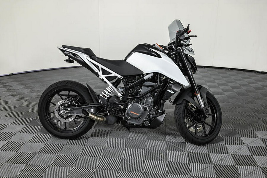 2022 KTM 390 Duke