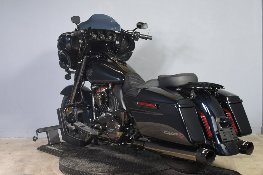 2022 Harley-Davidson CVO Street Glide