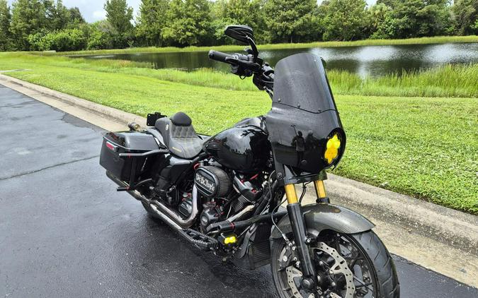 FLHRXS 2018 Road King Special