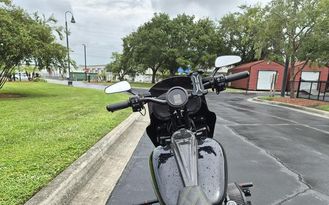 FLHRXS 2018 Road King Special