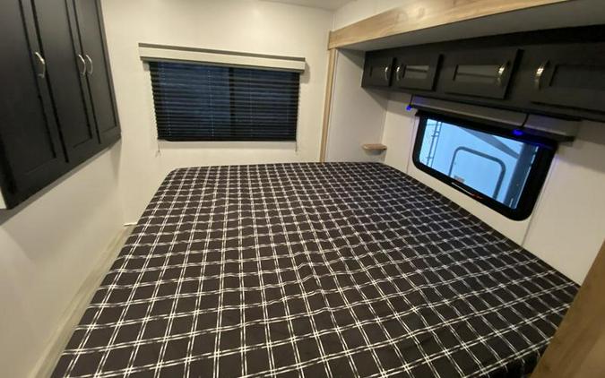 2023 Coachmen Freedom Express Ultra Lite 259FKDS