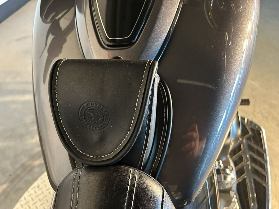 2018 Indian Motorcycle® CHIEFTAIN, STEEL GRAY, 49ST Base