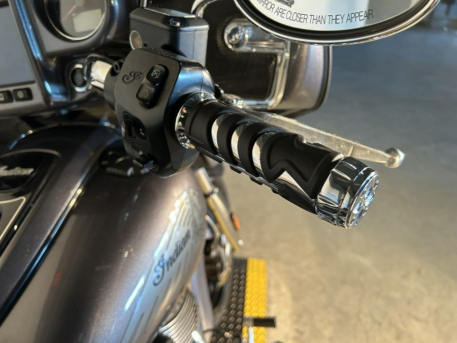 2018 Indian Motorcycle® CHIEFTAIN, STEEL GRAY, 49ST Base