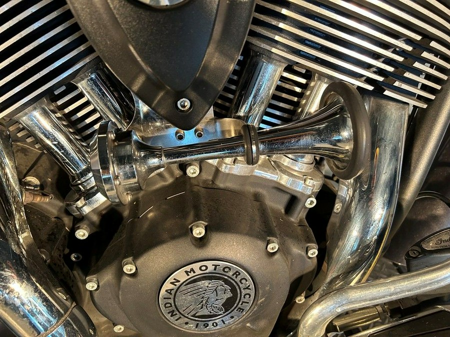 2018 Indian Motorcycle® CHIEFTAIN, STEEL GRAY, 49ST Base