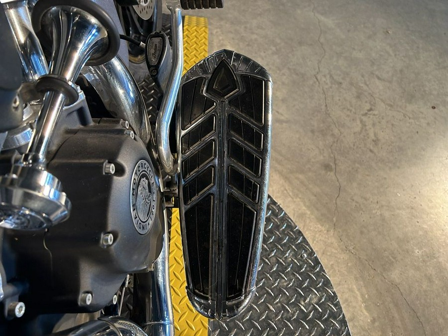 2018 Indian Motorcycle® CHIEFTAIN, STEEL GRAY, 49ST Base