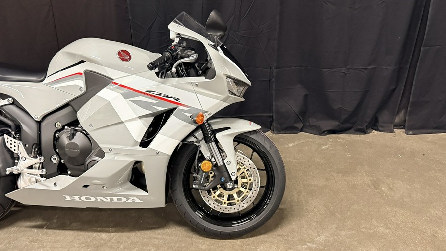 2026 CBR600RR - Honda