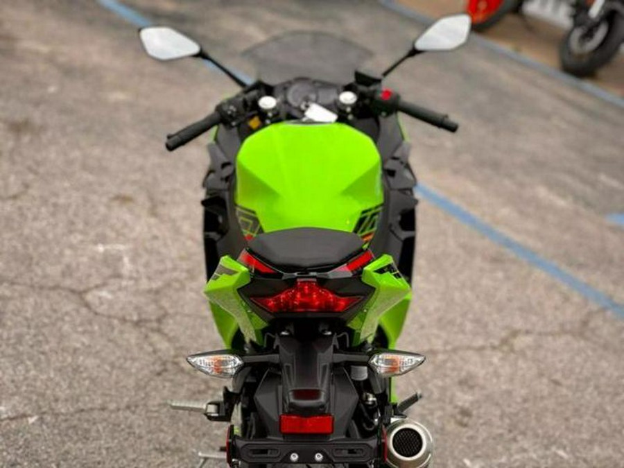 2023 Kawasaki Ninja 400 ABS KRT Edition