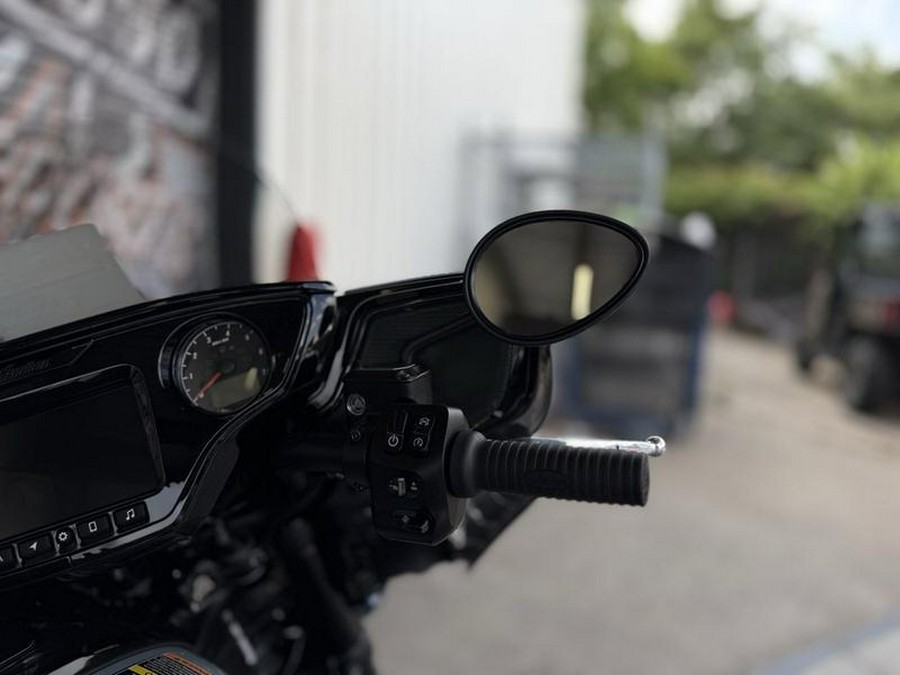 2025 Indian Motorcycle® Roadmaster® PowerPlus Dark Horse® Storm Gray